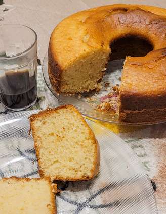 Bolo de laranja simples, delicioso e vegano