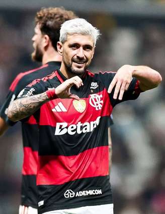 Arrascaeta é convocado para seleção do Uruguai