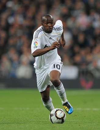 <p>Diarra jogou no Real Madrid entre 2009 e 2012</p>