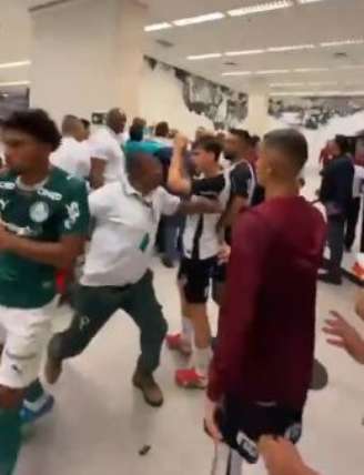 Luighi, do Palmeiras, alegra que foi agredido quando ia para fazer o antidoping