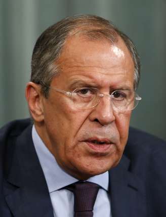 <p>Ministro de Relações Exteriores da Rússia, Sergei Lavrov, participa de uma coletiva de imprensa após encontro com seu homólogo da Argentina, Hector Timerman, em Moscou, em 28 de maio</p>