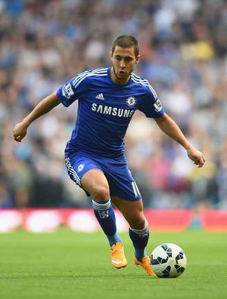 Hazard quer ficar no Chelsea e longe do PSG