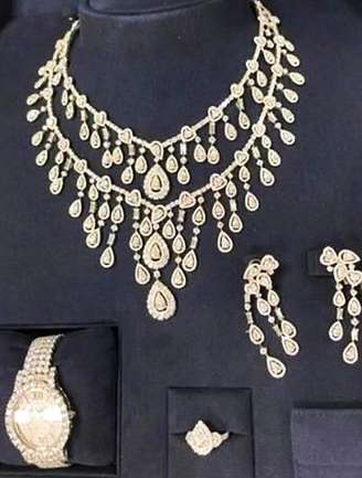 A PGR pediu que as joias fossem transferidas para a Receita Federal para dar continuidade no procedimento de perdimento dos bens