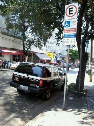 <p>A Polícia Civil alegou situação de emergência</p>