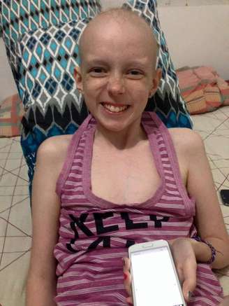 Vítima de um tumor no cérebro no ano passado, Lorena deve passar por sessões de quimioterapia até julho