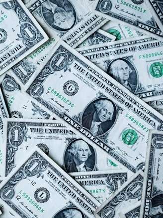 Dólar. Foto: Pixabay.