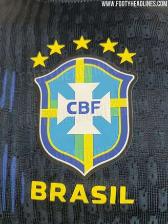 Detalhe do escudo no uniforme da Seleção Brasileira para a Copa de 2026 