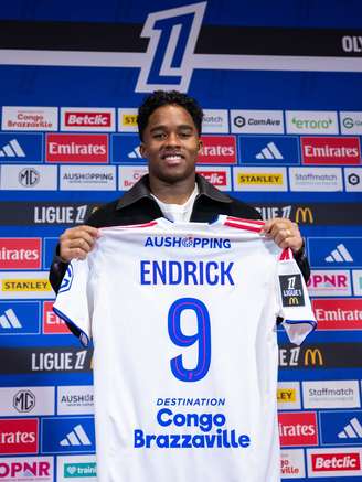 Endrick apresentado pelo Lyon 
