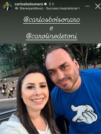 O ex-vereador do Rio de Janeiro Carlos Bolsonaro (PL) publicou em seu perfil no Instagram uma foto ao lado da deputada federal Caroline de Toni (PL-SC)