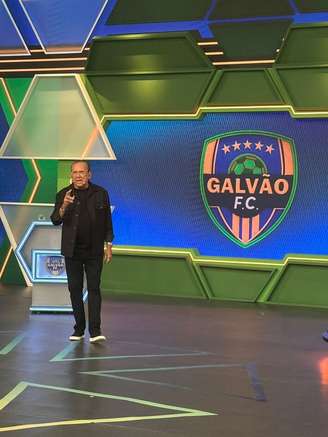 Galvão Bueno estreia no SBT com 'Galvão FC'.