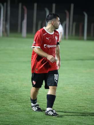 Agüero se lesionou durante partida de Campeonato Senior na Argentina.