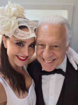Alexandra Martins publica fotos ao lado de Antonio Fagundes no aniversário do ator