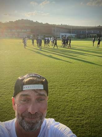 Klopp acompanha treino do Bragantino