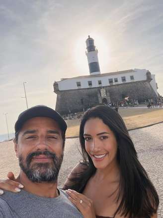Alberto Cowboy e a esposa, Priscilla Monroy