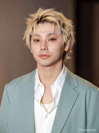 Nijiro Murakami tem 29 anos