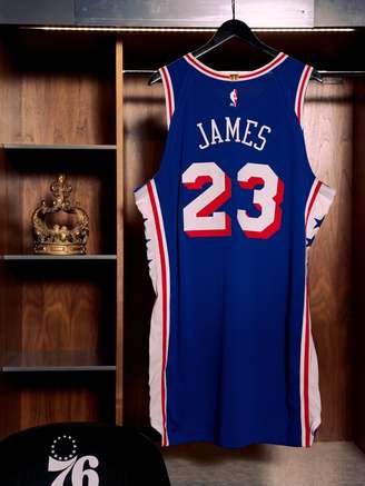 76ers anuncia Lebron James como reforço