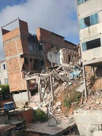 Explosão de botijão de gás interdita 13 imóveis em São Paulo