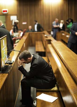 Pistorius está sendo julgado pelo assassinato da modelo Reeva Steenkamp