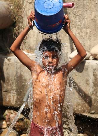 Onda de calor na Índia já causou pelo menos 2.015 mortes