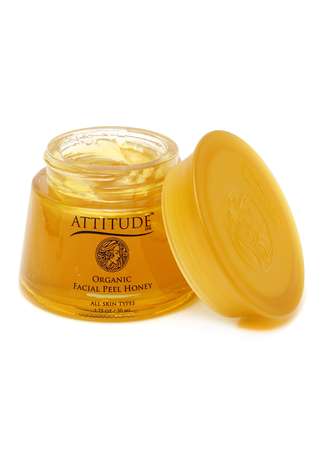 <p>Formulado com mel, enzimas e aminoácidos, o creme <em>Organic Facial Peel Honey</em>, da Attiude, ajuda a amenizar a vermelhidão do rosto causada pela rosácea</p>