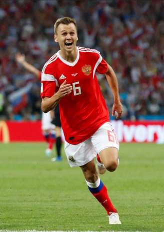 Meia atacante Denis Cheryshev foi um dos destaques da seleção russa no Mundial