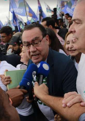 Augusto Cury em ato de 7 de Setembro em Copacabana.