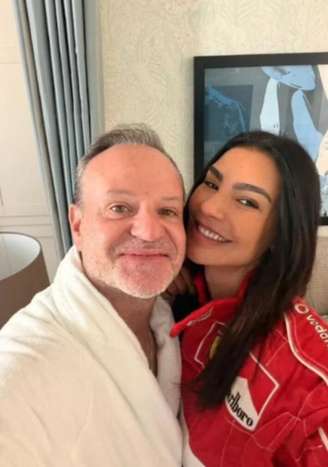 Rubinho Barrichello e Cíntia Chagas terminam namoro
