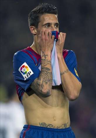 Cristian Tello, de 22 anos, não deve permanecer no Barcelona