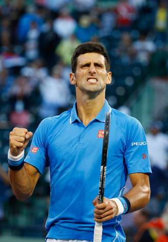 Djokovic tomou susto, mas avançou em Miami