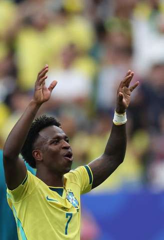 Vini Jr. disputou a Copa do Mundo com o Brasil