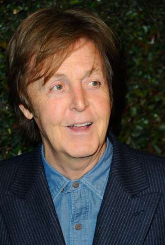 <p>Paul McCartney está entre os mais ricos da Inglaterra e nasceu sob o signo de Gêmeos</p>