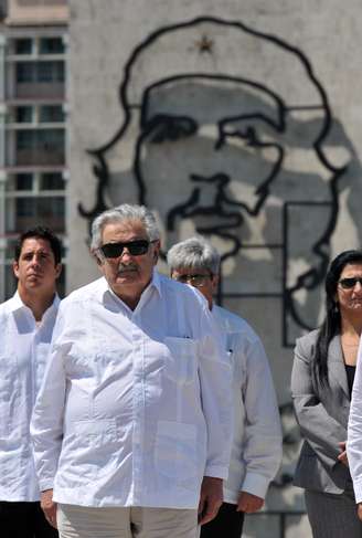 Presidente uruguaio em visita a Cuba