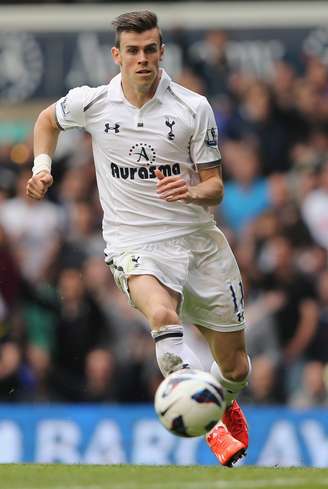 <p>Meia-atacante Bale pode custar mais de 100 milhões de euros ao Real</p>