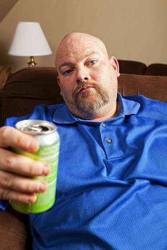 <p>Estudo mostra que o hábito de tomar refrigerante diet não é nada bom para a barriga</p>