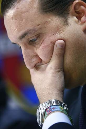 <p>Na última quinta, Kiko Catalán, presidente do Levante, concedeu entrevista e mostrou confiança no profissionalismo dos jogadores; partida da equipe com o Deportivo La Coruña teria sido manipulada</p>