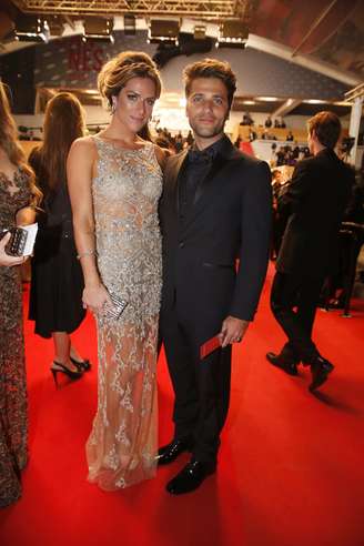 <p>Giovanna Ewbank e Bruno Gagliasso marcaram presença no festival de cinema de Cannes na última terça-feira (21)</p>
