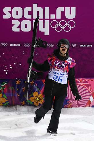 <p>Iouri Podladtchikov surpreendeu e levou ouro no snowboard</p>