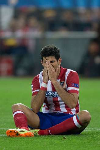 <p>Diego Costa corre contra o tempo para se recuperar de lesão muscular na coxa direita</p>