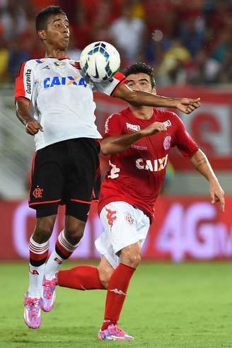 Gabriel abriu o placar para o Flamengo