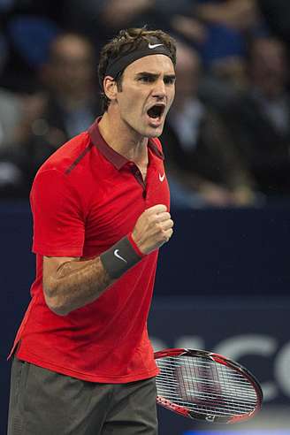Federer vibra com vitória de virada