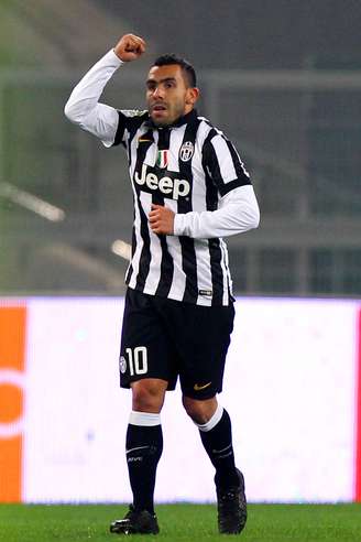 Tevez foi, novamente, autor de um dos gols da Juventus