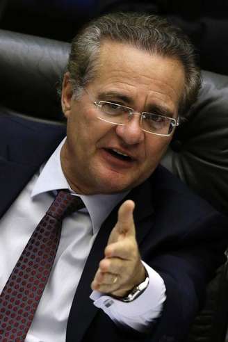 <p>Renan Calheiros disse que encontro com Dilma abordou temas de "interesse nacional"</p>