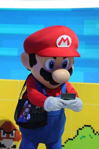 A Nintendo começou a desenvolver jogos para smartphones. A previsão é de que o primeiro game esteja disponível em março de 2016