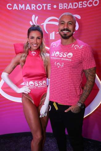 Fernando e Aline Gotschalg também foram ao Nosso Camarote