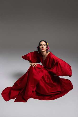 Marisa Monte sai em turnê pelo Brasil com 'Phonica - Marisa Monte & Orquestra ao Vivo'