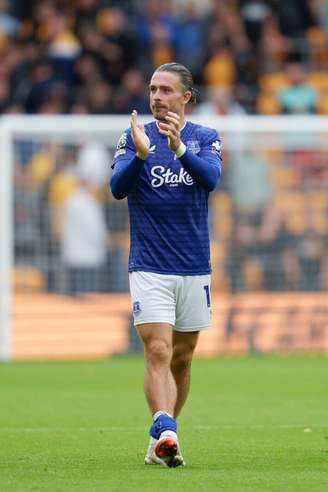 Jack Grealish pertence ao Manchester City e está emprestado ao Everton.