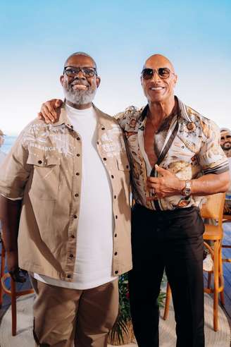 The Rock e Péricles se encontraram durante a passagem do ator pelo Brasil