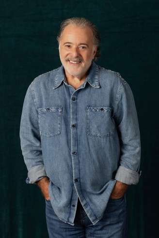 Tony Ramos, no ar em 'Quem Ama Cuida', relembra personagem que viveu em 'Pai Herói'