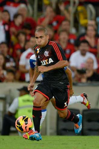 Bruninho pertence ao Flamengo, mas estava no Sport