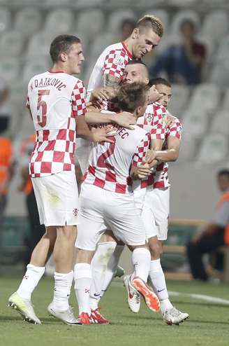 Jogadores da Croácia comemoram gol de Rebic